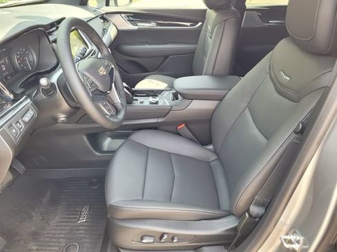 New 2026 Cadillac XT5 Premium Luxury w/ LPO, ONYX Package FWD image 20