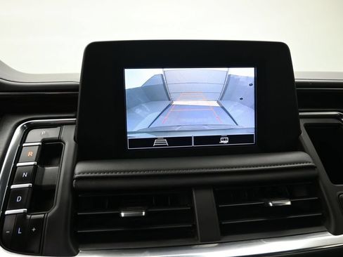 Used 2023 Chevrolet Suburban LS RWD image 11