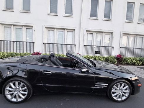 Used 2007 Mercedes-Benz SL 550 w/ Premium Pkg I image 10