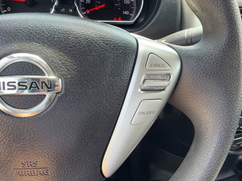 Used 2017 Nissan Versa SV FWD image 18