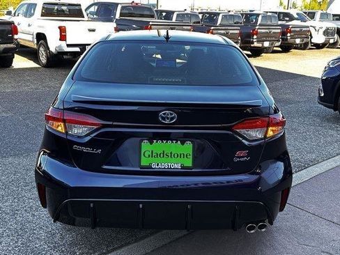 New 2025 Toyota Corolla SE w/ SE Premium Package image 4