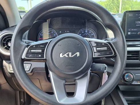 Used 2024 Kia Forte LXS FWD image 10