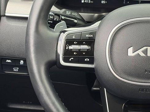 Certified 2023 Kia Sorento SX AWD/4WD image 22