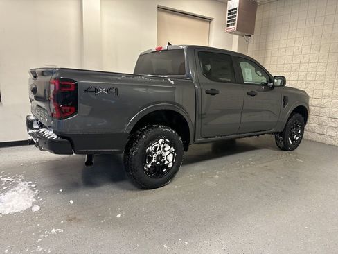 New 2026 Ford Ranger XLT w/ Black Appearance Package AWD/4WD image 21