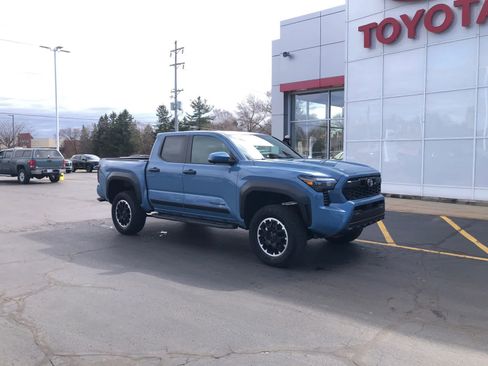 New 2026 Toyota Tacoma TRD Off-Road AWD/4WD image 1