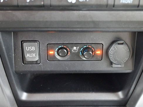 Used 2019 Toyota 4Runner Limited AWD/4WD image 29