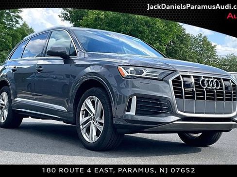 Used 2023 Audi Q7 2.0T Premium w/ Convenience Package AWD/4WD image 9