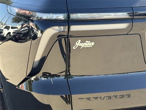New 2026 Chevrolet Traverse RS image 6