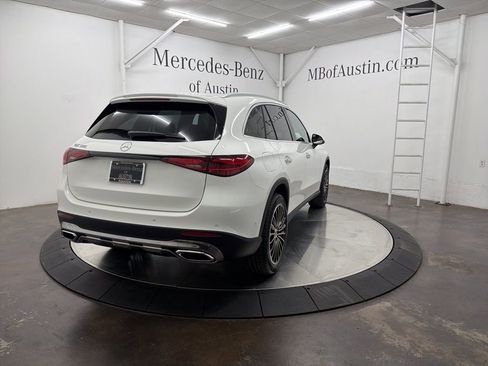 New 2026 Mercedes-Benz GLC 300 image 7