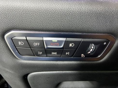 Used 2019 BMW X5 xDrive40i w/ Convenience Package image 9