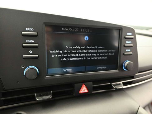 New 2026 Hyundai Elantra SEL Sport Premium image 17