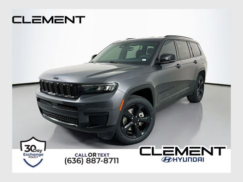 Used 2023 Jeep Grand Cherokee L Laredo AWD/4WD image 1