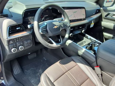 New 2026 Chevrolet Suburban High Country w/ Sun And Tow Package AWD/4WD image 13