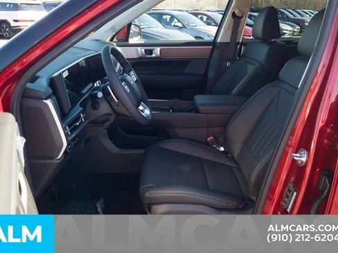 Used 2025 Hyundai Santa Fe SEL image 13