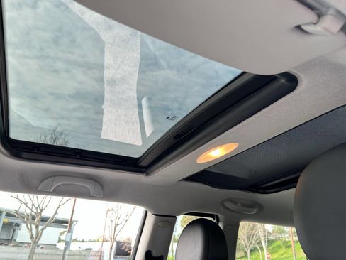 Used 2009 MINI Cooper Clubman Hardtop image 13