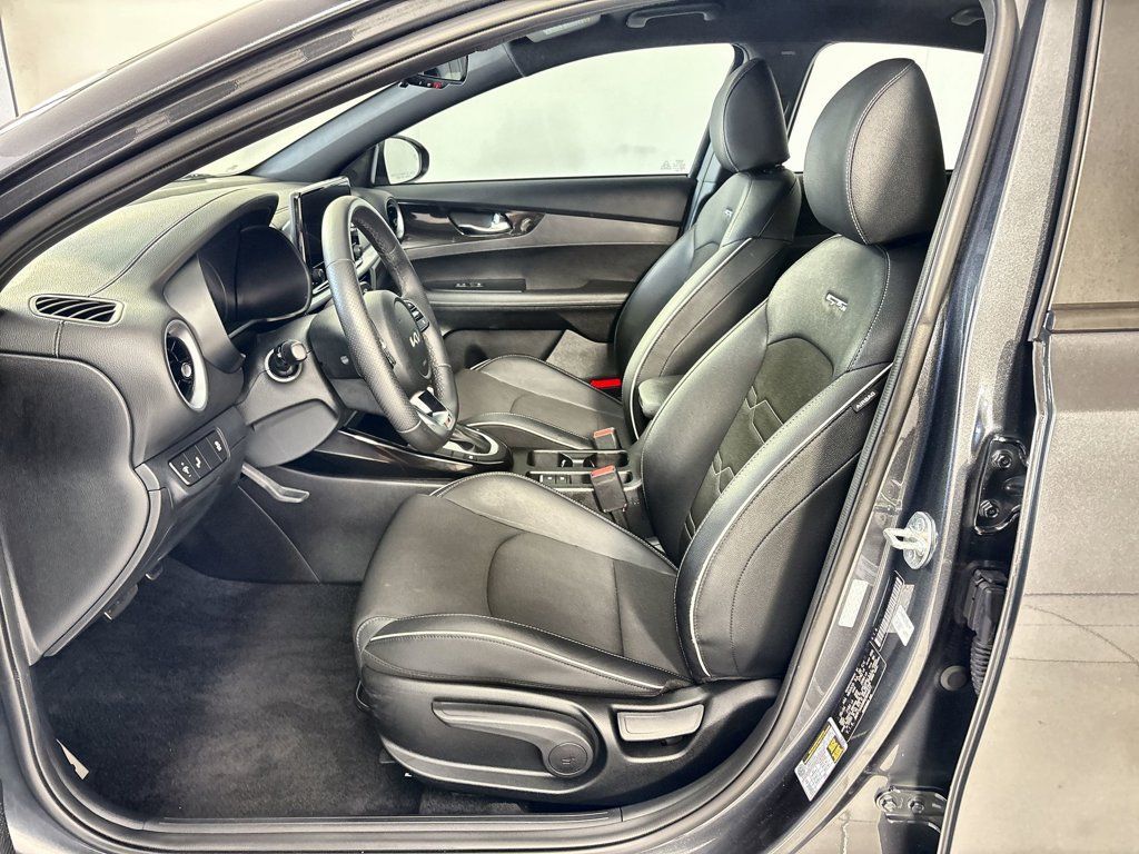 Used 2024 Kia Forte GT-Line FWD image 13