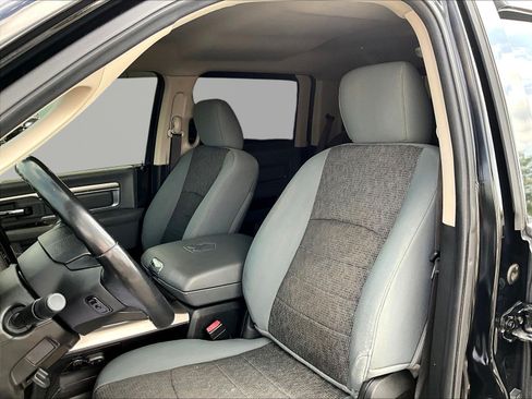 Used 2019 RAM 1500 Lone Star RWD image 21