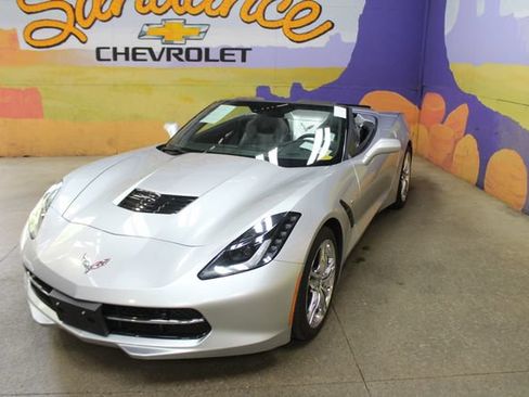 Used 2017 Chevrolet Corvette Stingray Convertible w/ 3LT Preferred Equipment Group RWD image 4
