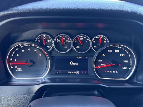 Used 2022 Chevrolet Silverado 1500 LT Trail Boss w/ Bed Protection Package image 11