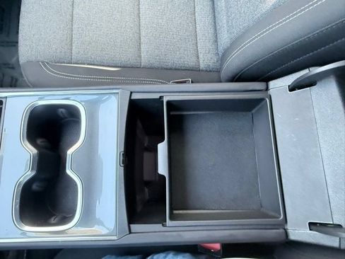 Certified 2025 GMC Acadia Elevation FWD image 34