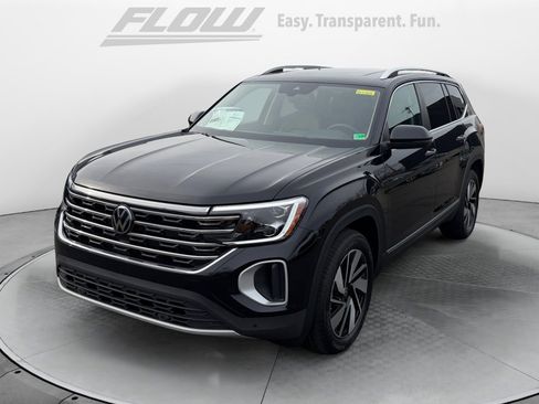 New 2026 Volkswagen Atlas SEL image 3