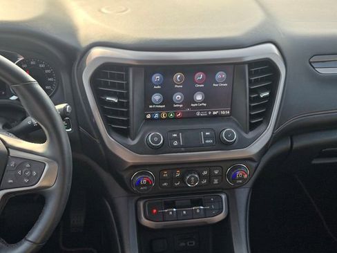 Used 2023 GMC Acadia AT4 w/ Preferred Package image 18