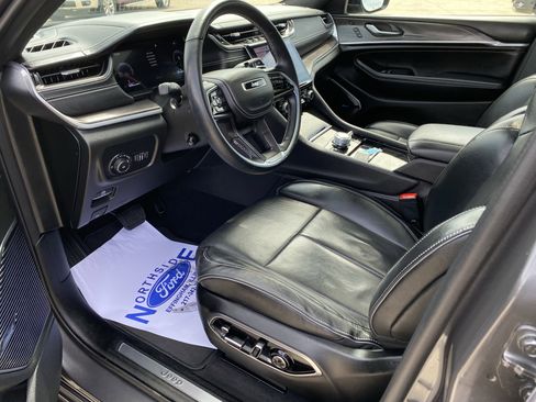 Used 2022 Jeep Grand Cherokee L Overland w/ Luxury Tech Group IV image 17