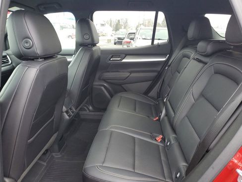 Used 2026 GMC Terrain Elevation w/ Elevation Premium Package image 30