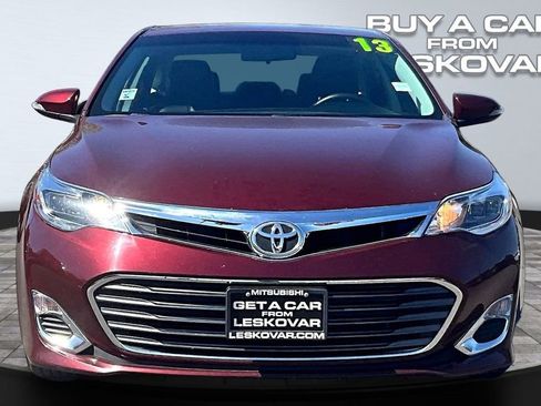 Used 2013 Toyota Avalon XLE FWD image 3
