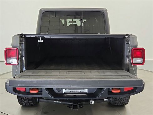 Used 2021 Jeep Gladiator Mojave w/ Cold Weather Group image 30
