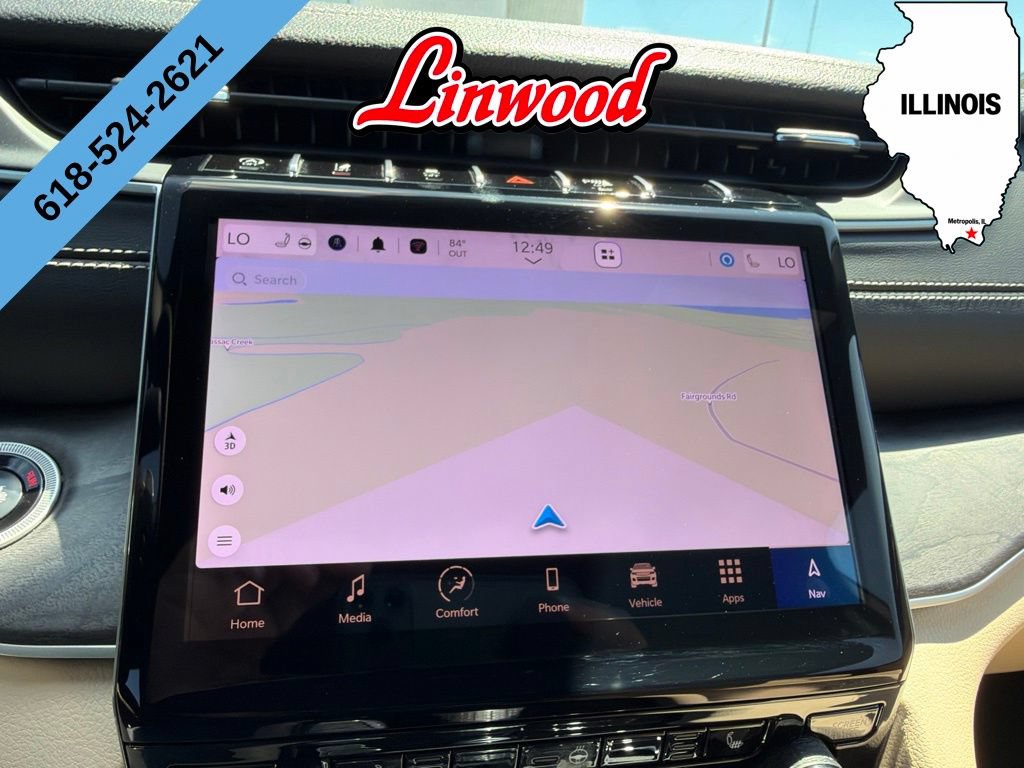 Used 2025 Jeep Grand Cherokee Limited AWD/4WD image 32