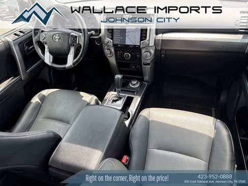 Used 2020 Toyota 4Runner SR5 Premium w/ Moonroof Package AWD/4WD image 41
