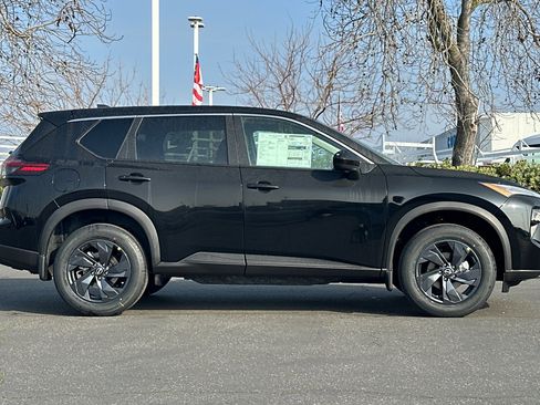 New 2026 Nissan Rogue SV image 3