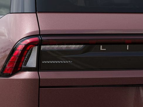 New 2027 Lincoln Navigator Black Label AWD/4WD image 21