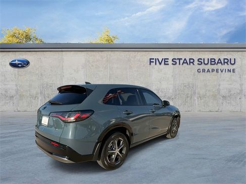 Used 2025 Honda HR-V EX-L image 8