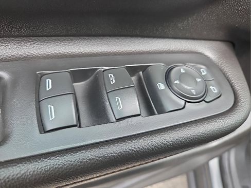 Certified 2020 GMC Terrain SLT FWD image 13
