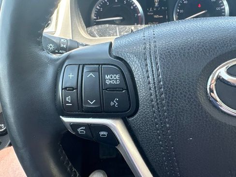 Used 2016 Toyota Highlander Limited Platinum w/ Protection Package #3 AWD/4WD image 19