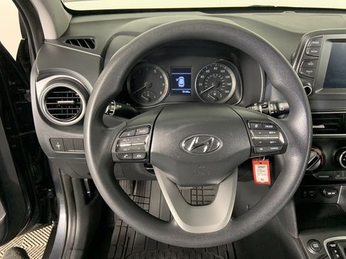 Used 2021 Hyundai Kona SE image 10
