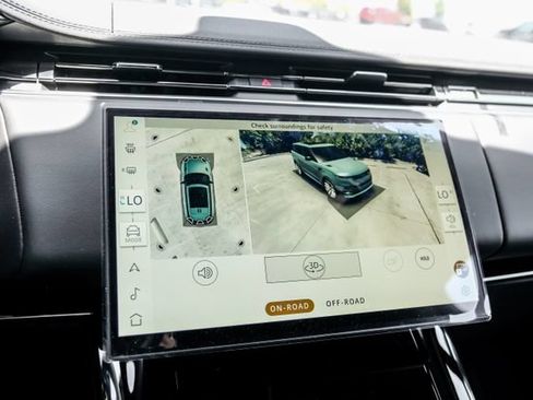 New 2026 Land Rover Range Rover Sport SE AWD/4WD image 30