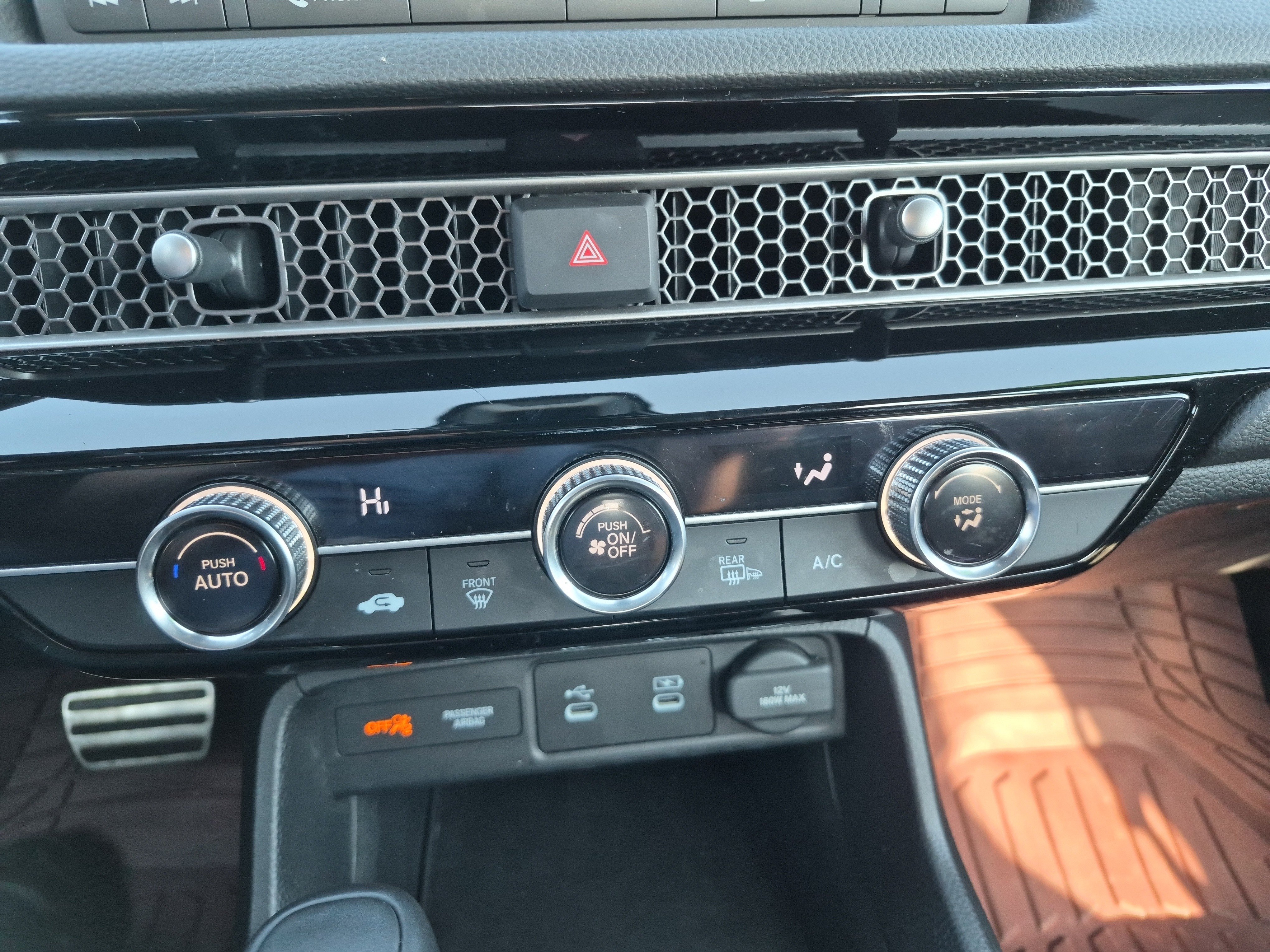 Used 2025 Honda Civic Sport image 16