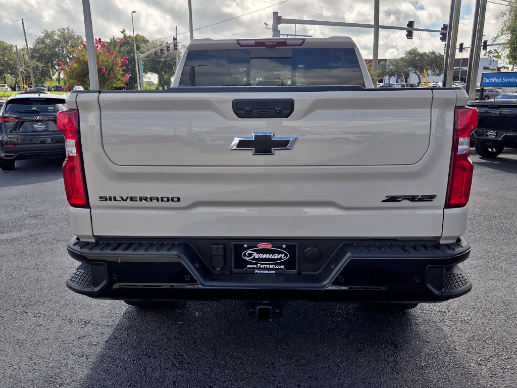 Certified 2026 Chevrolet Silverado 1500 ZR2 w/ Dark Appearance Package AWD/4WD image 7