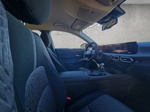 New 2026 Nissan Sentra SV image 24