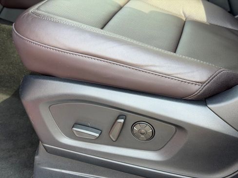 New 2026 Ford Explorer Platinum w/ LUX Leather Package image 29