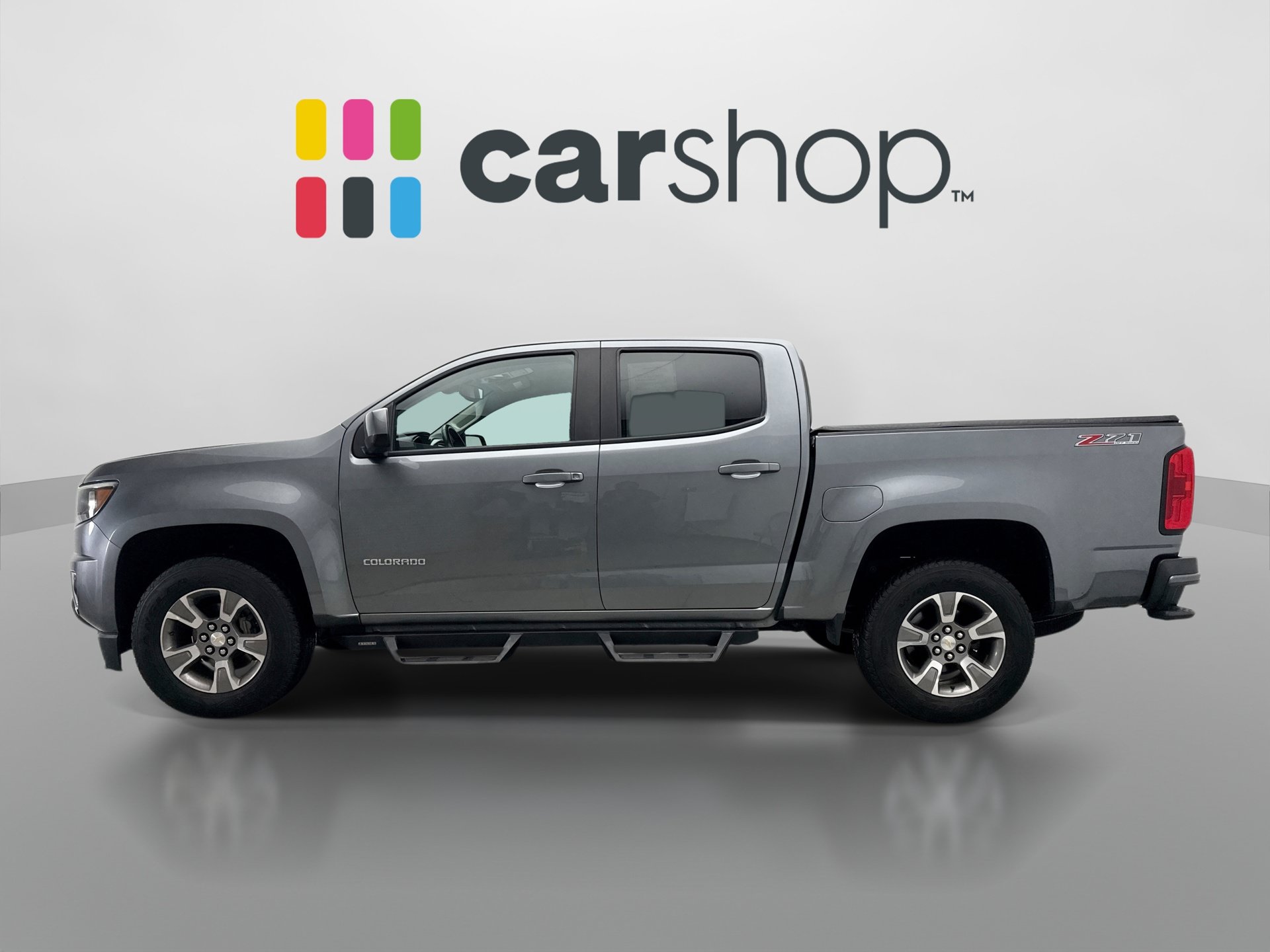 Used 2018 Chevrolet Colorado Z71 AWD/4WD image 2
