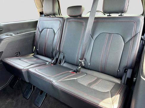 Used 2023 Ford Expedition Limited AWD/4WD image 21