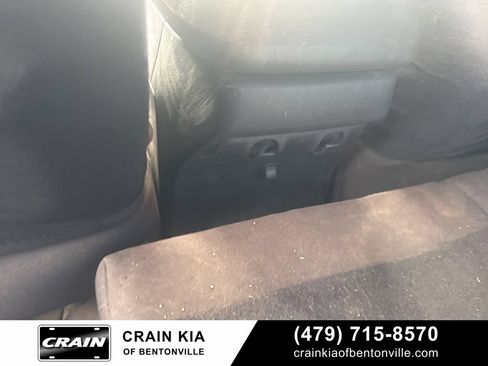 Used 2017 Jeep Wrangler Unlimited Sport w/ Connectivity Group AWD/4WD image 29