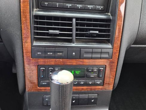 Used 2010 Ford Explorer Eddie Bauer RWD image 14