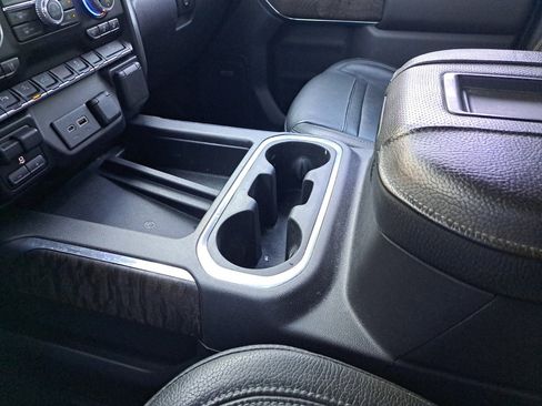 Used 2019 GMC Sierra 1500 Denali w/ Technology Package image 26