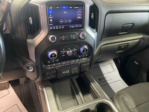 Used 2020 GMC Sierra 1500 SLT w/ SLT Premium Plus Package AWD/4WD image 15