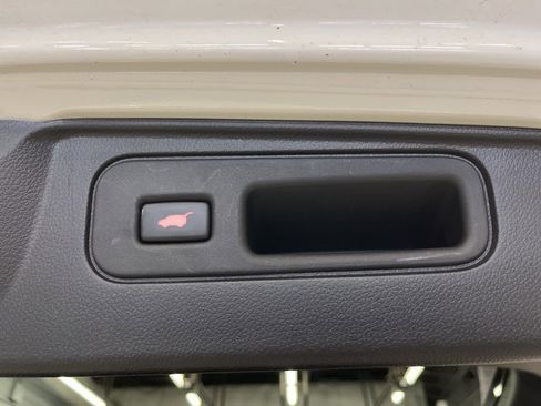 Used 2019 Honda Passport Touring image 34